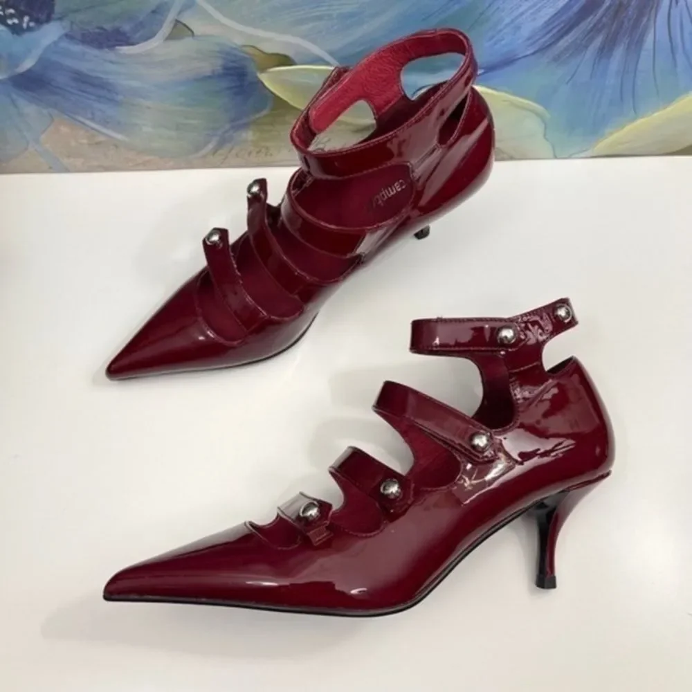 New JEFFREY CAMPBELL Pump In Cherry Red Patent Size 6